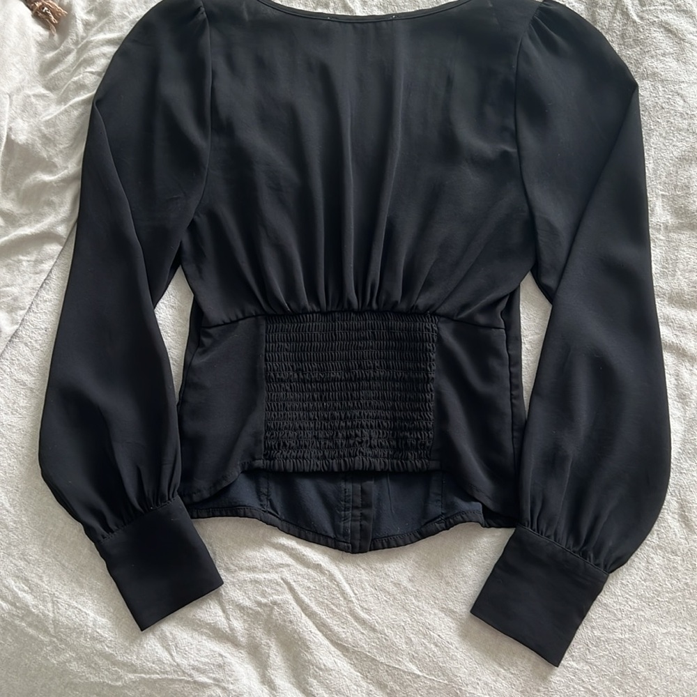 Abercrombie and Fitch button-down long sleeve blouse XS - Picture 6 of 7